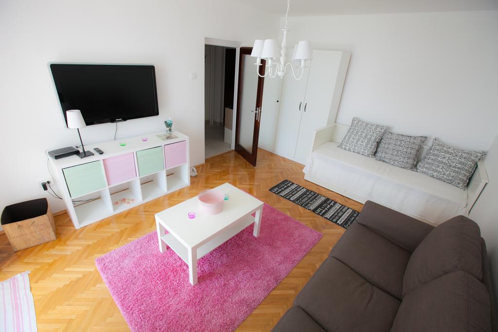Butterfly Apartment Рийека Екстериор снимка